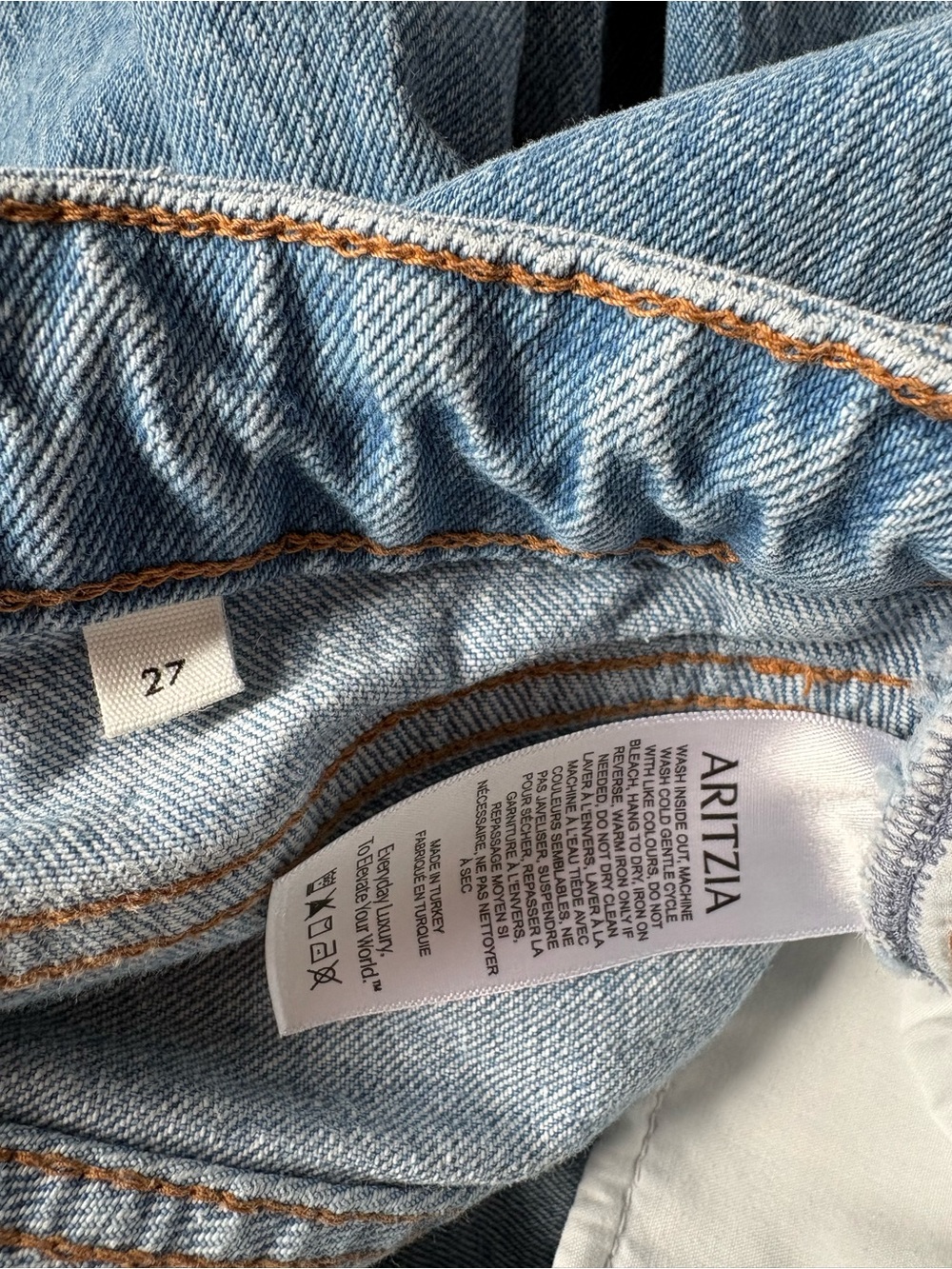 Aritzia Denim Forum Rowan Super Hi-Rise Straight Jean size 27 - Picture 8 of 9